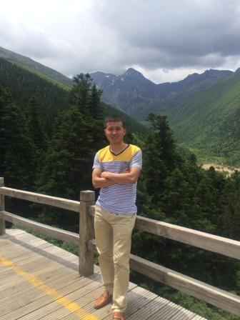 “楊總的關愛激勵我沖鋒向前”