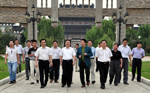 1415842032694098384.jpg clip_image14.jpg