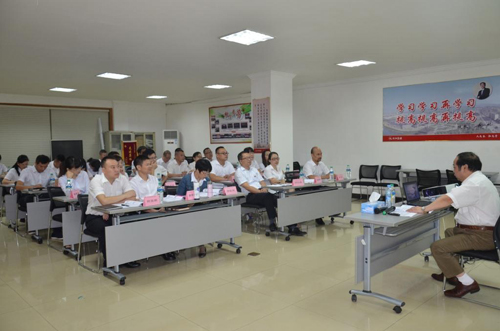 仁和干校領(lǐng)導(dǎo)力提升短訓(xùn)（高級）培訓(xùn)班開班1.jpg