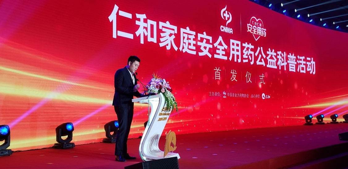 1573633893551001600.jpg 11.jpg